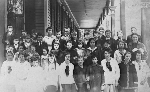 Students at St Elmos Hotel - 1918~1920 - Monticello, Florida